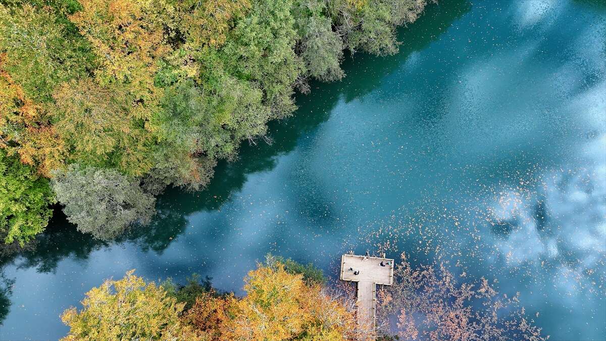 Yedigöller'de görsel şölen zamanı geldi! Sarı, kızıl ve yeşilin eşsiz uyumu 45